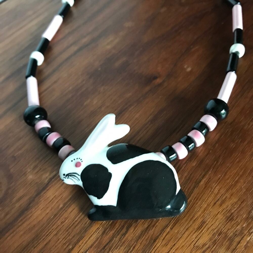 VTG Ruby Z Candace Loheed Hand Painted Ceramic Rabbit Necklace. Rare Find.